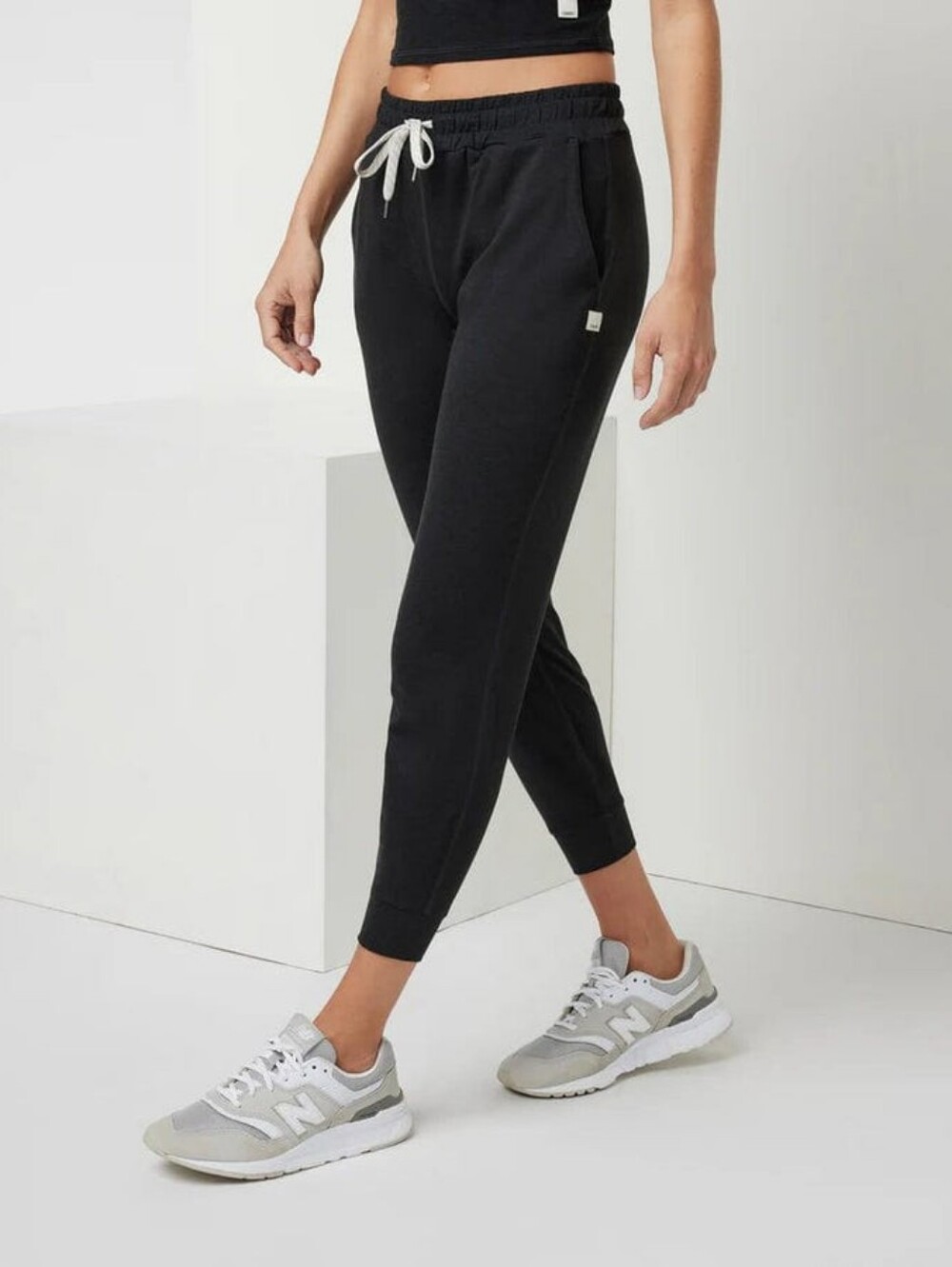Vuori Performance Joggers
